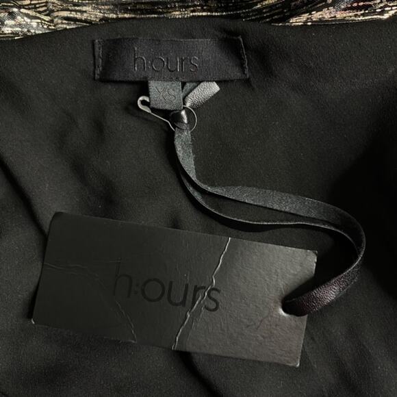 H:ours Aysm Bodysuit in Silver & Black size XS - Picture 9 of 12